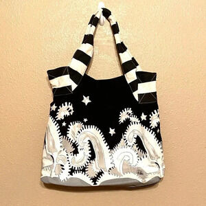 Very Vollbrach Tote Bag Snap Closure White with Black & Grey Design